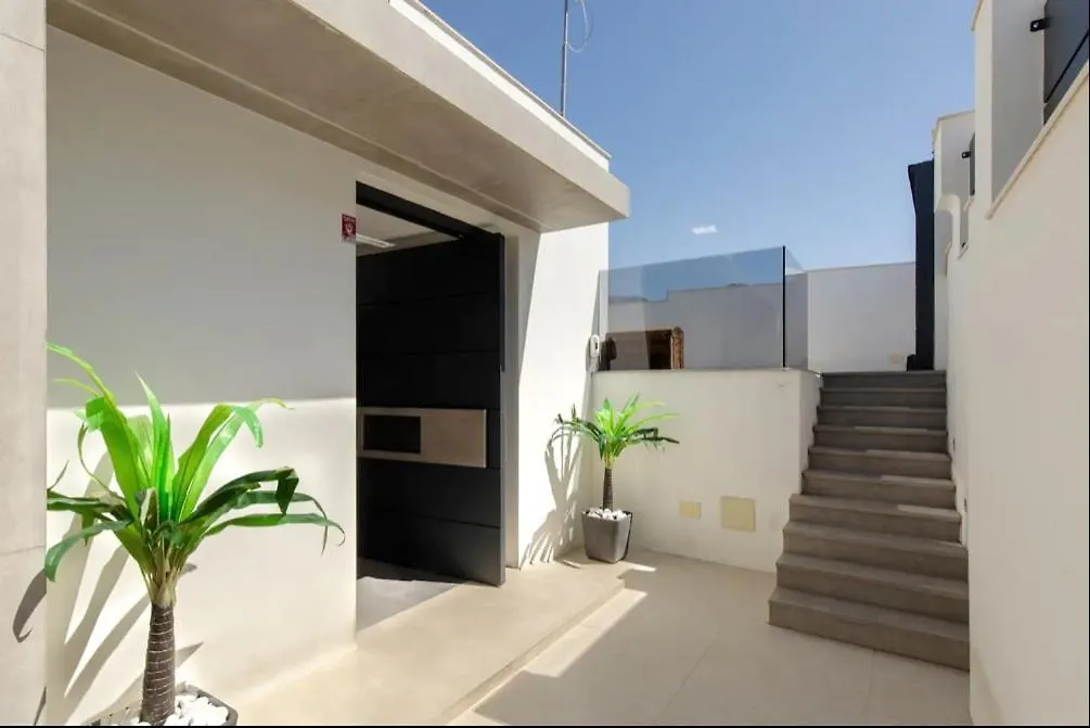 Luxury Villa In Frigiliana - Villa Maui Malaga
