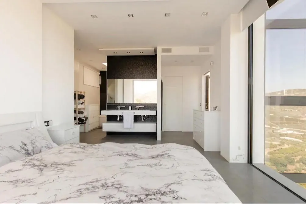 Luxury Villa In Frigiliana - Villa Maui Malaga
