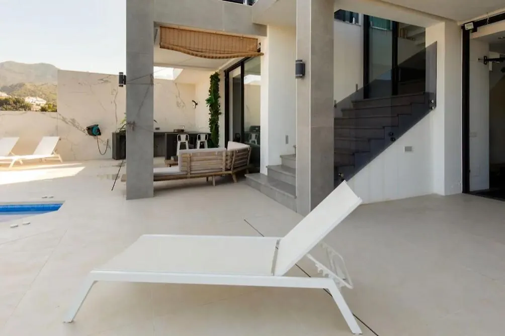 Luxury Villa In Frigiliana - Villa Maui Malaga Spain