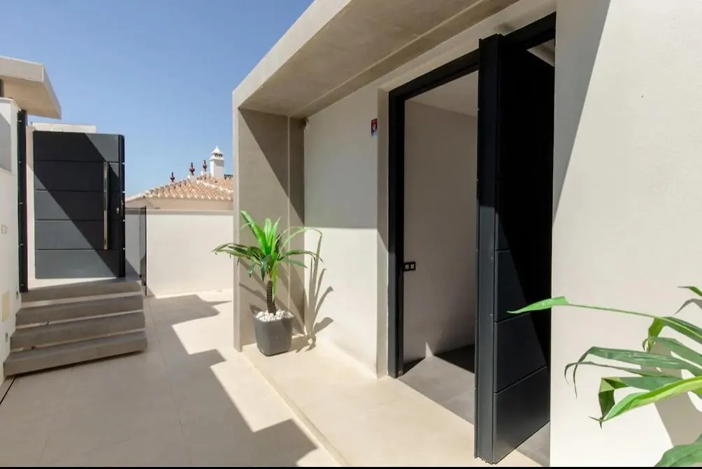 Luxury Villa In Frigiliana - Villa Maui Malaga Spain
